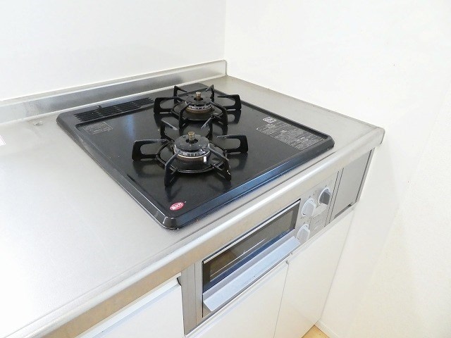 写真は201号室です（参考） ラヴィアンN