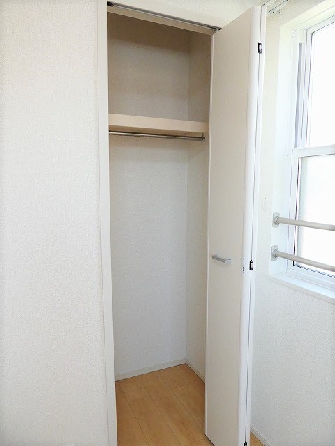 写真は201号室です（参考） ラヴィアンN