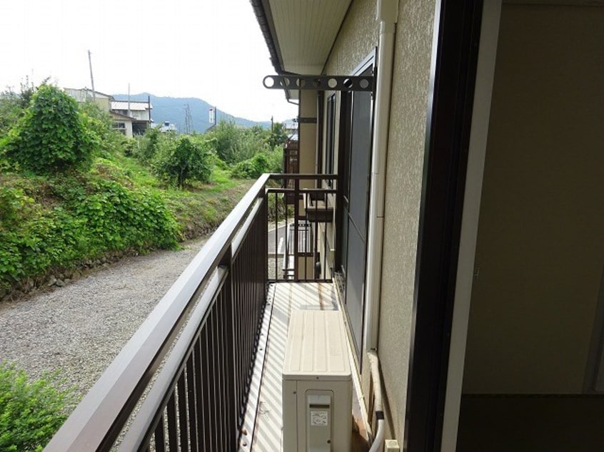 写真は201号室です。（参考） フレグランス湯坂　B