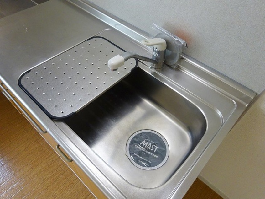 写真は201号室です。（参考） フレグランス湯坂　B