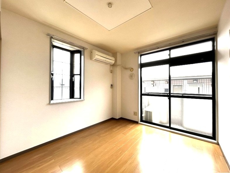  ドメスティックA棟