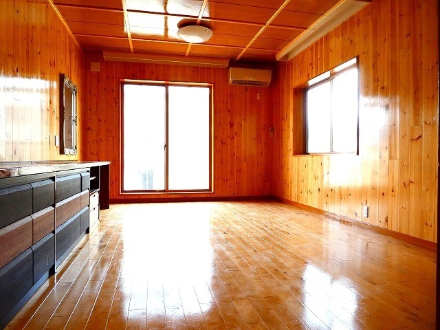 写真は201号室です（参考） グランドシティ南横町