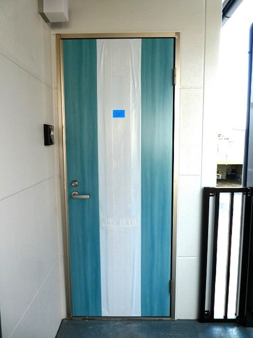 写真は201号室です（参考） グランドシティ南横町