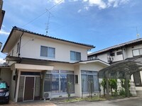 山嵜貸家