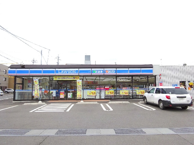 ﾛｰｿﾝ 須坂上中町店(コンビニ)まで551m 須坂1364-7