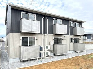 トリシア小山E