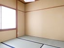 写真は102号室です（参考） ホワイトビラI
