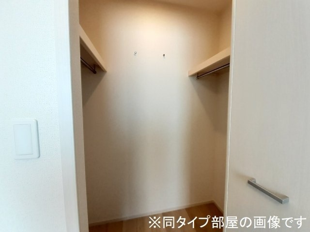  アムール・K