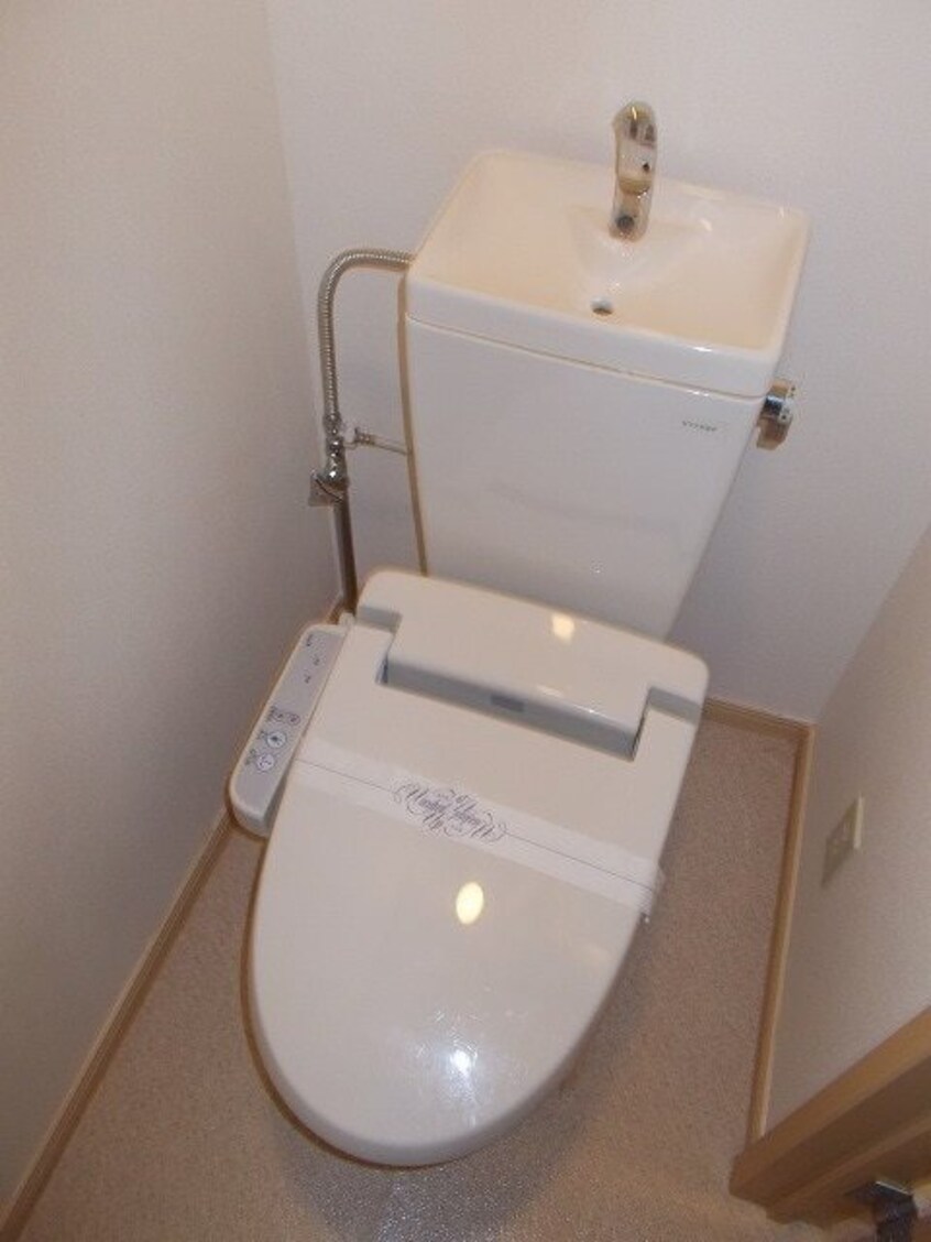  ビレッジハタヤB棟