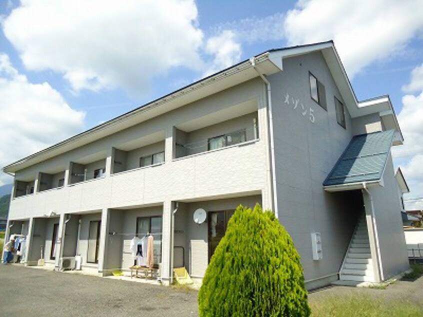  メゾンファイブ