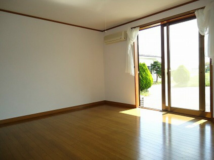  メゾンファイブ