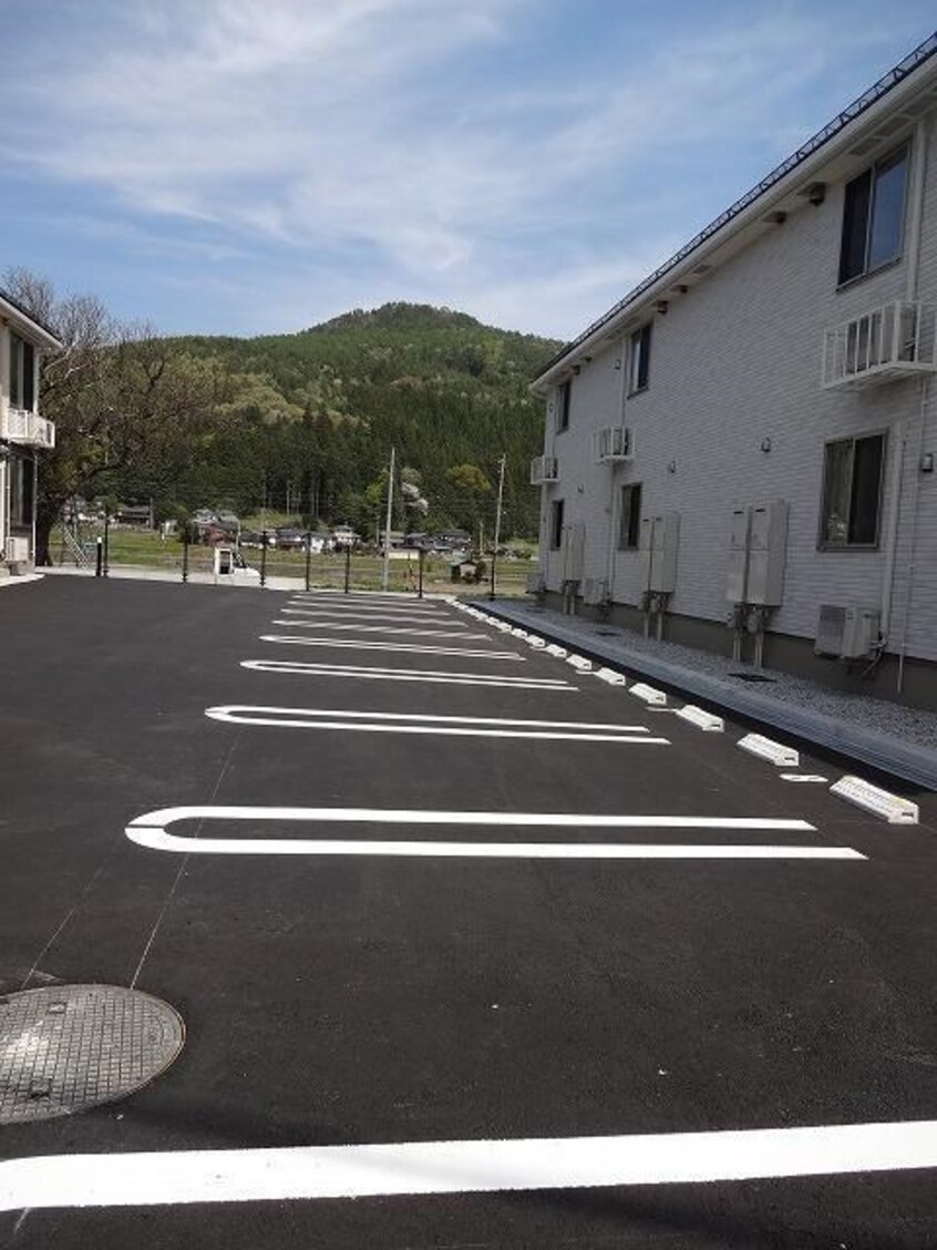  大糸線/北大町駅 徒歩4分 1階 築6年