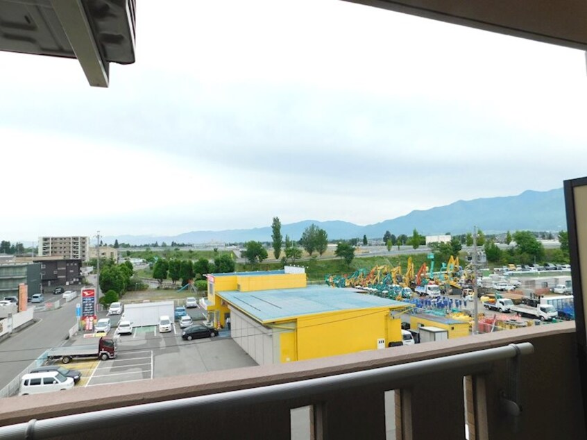 他の号室の参考画像です。 篠ノ井線/田沢駅 徒歩24分 6階 築22年