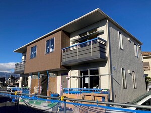 島内シャーメゾン