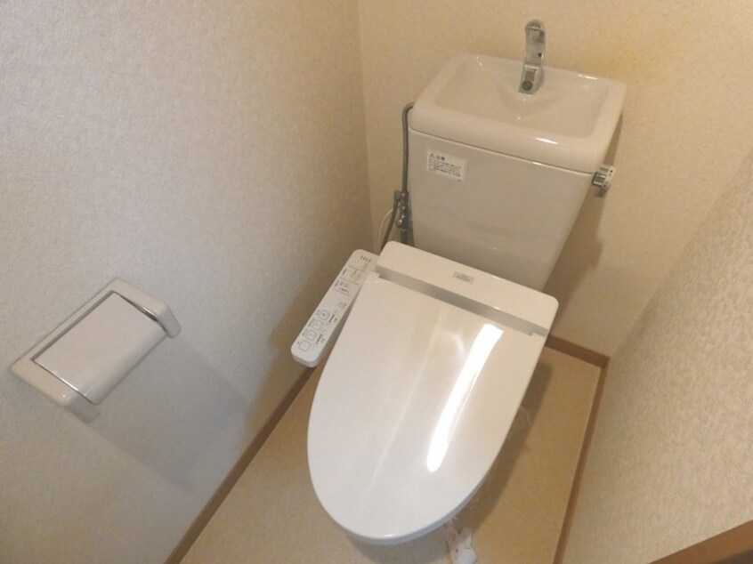  2000ポストアイル