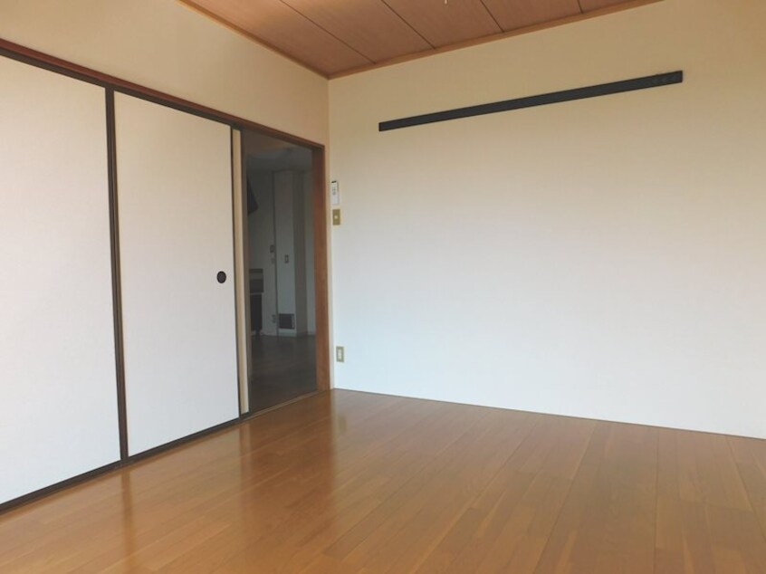  セジュール赤津B