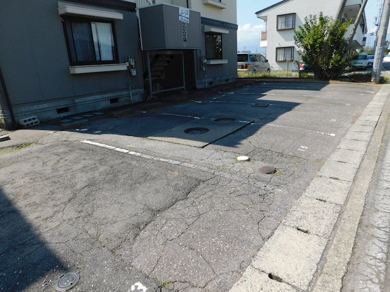  セジュール赤津B