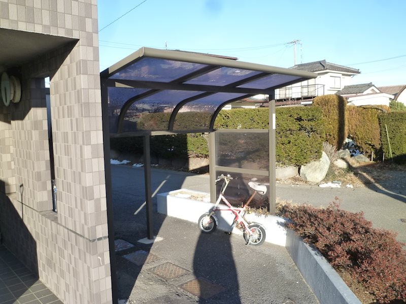  ロイヤルＭ橋詰