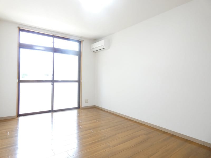  エアポートマンション千石Ａ