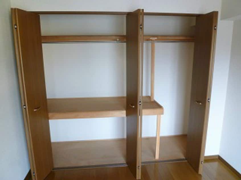 南側洋室のクローゼット ソレイユコートＳ