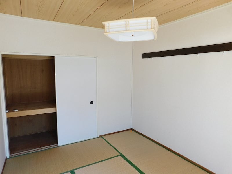  コーポカワカミ