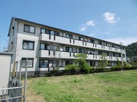 シャルマン・ドヌール