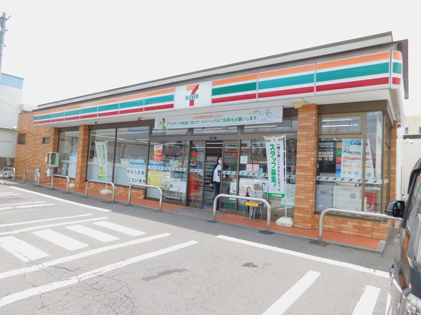 ｾﾌﾞﾝｲﾚﾌﾞﾝ 塩尻並木町店(コンビニ)まで492m スカイコート野村B