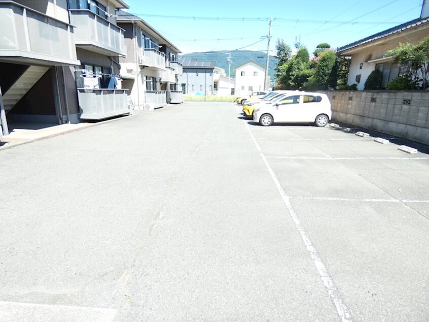  パラレルハウスC