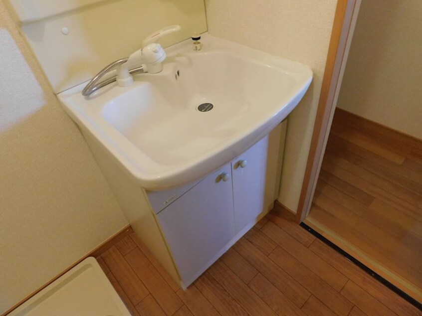  中央本線（甲信越）/みどり湖駅 徒歩16分 3階 築23年