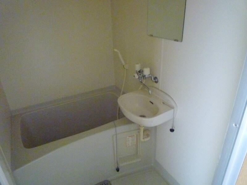 類似部屋写真 リバーサイド千