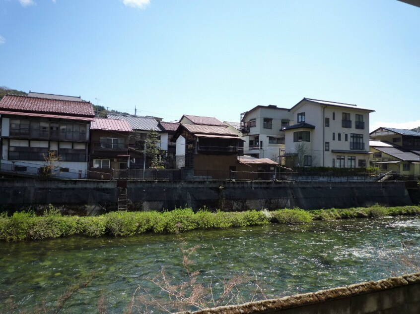 類似部屋写真 リバーサイド千