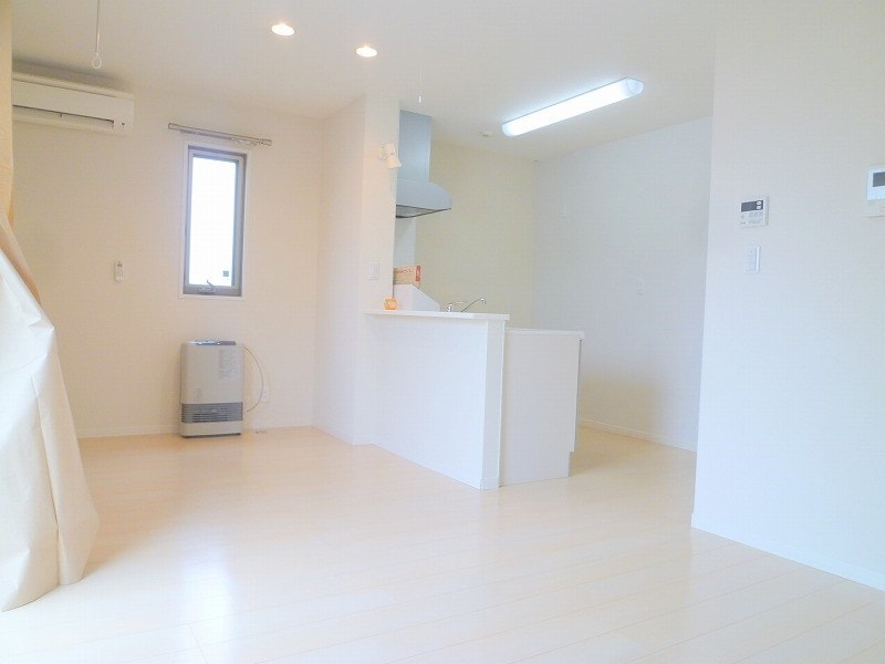  シャーメゾン　フェリス