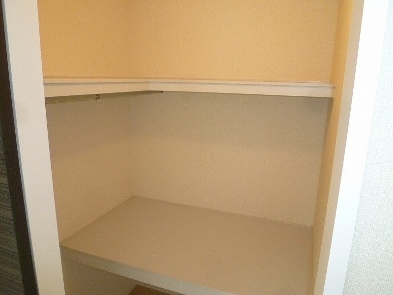  シャーメゾン　フェリス