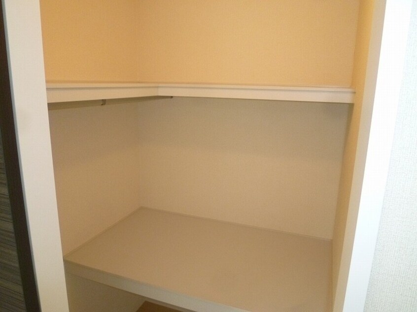  シャーメゾン　フェリス