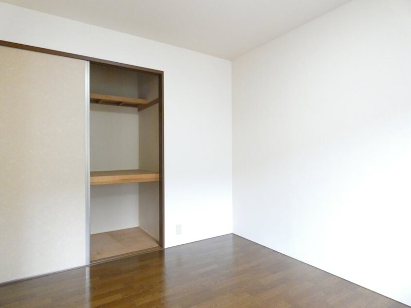  フレグランス ヴェルジェＣ