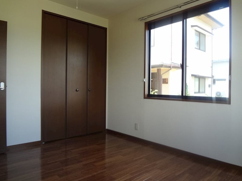  篠ノ井線/松本駅 バス25分竹田原下車:停歩4分 1階 築27年