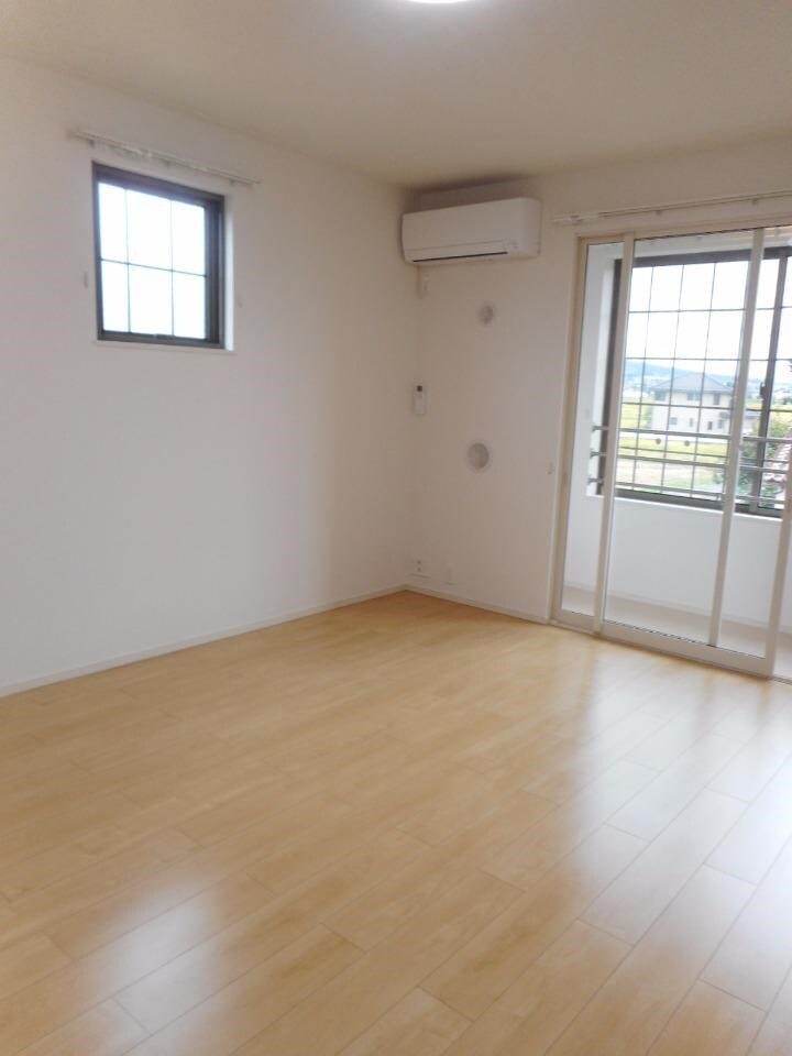  篠ノ井線/南松本駅 徒歩12分 2階 築7年