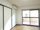  フレグランスアゼリアB