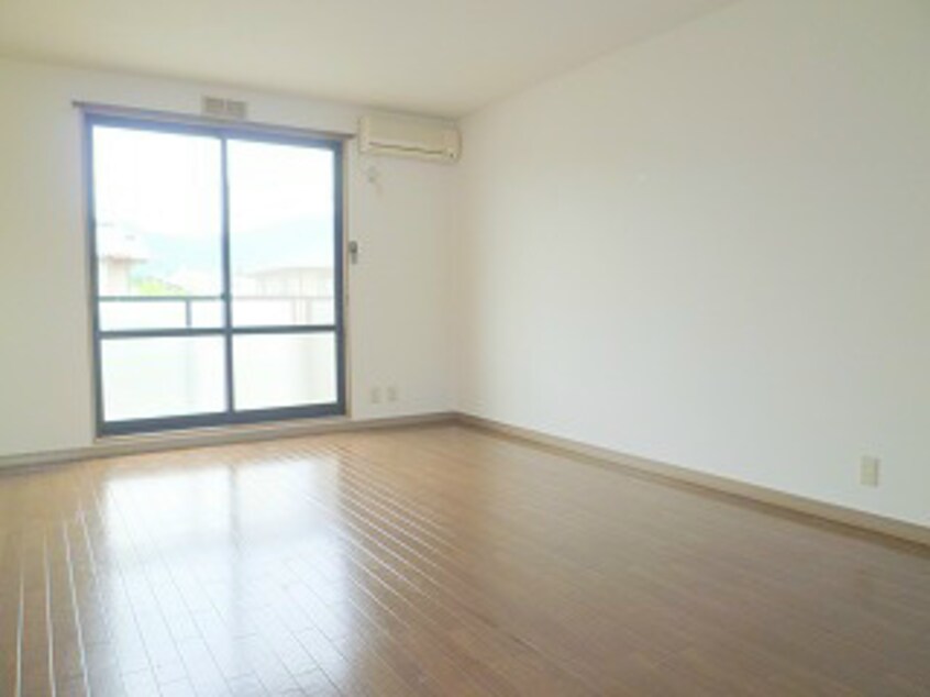  サンビレッジ宗賀Ａ