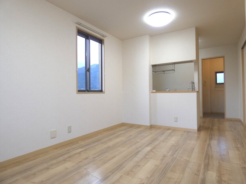  クロワール見付久保C