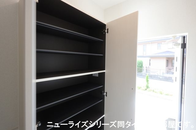  フィールドヒル塩尻II