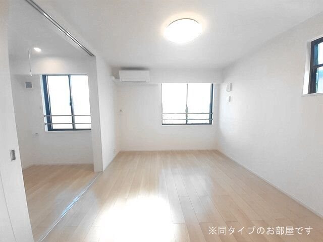  レザンベルジェ