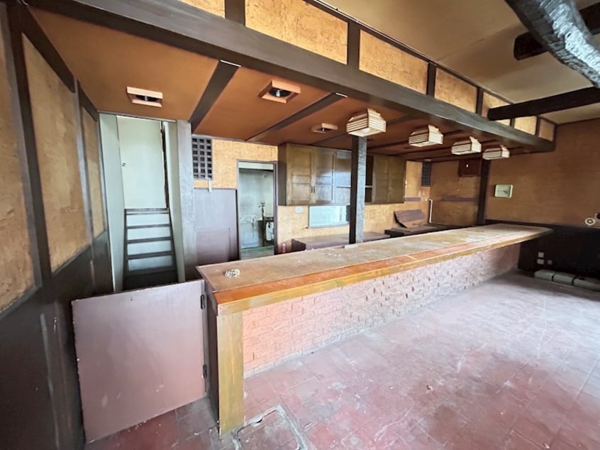  寿台６丁目貸家