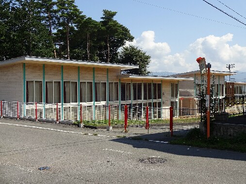 南原保育園(幼稚園/保育園)まで1478m シラサワ第３