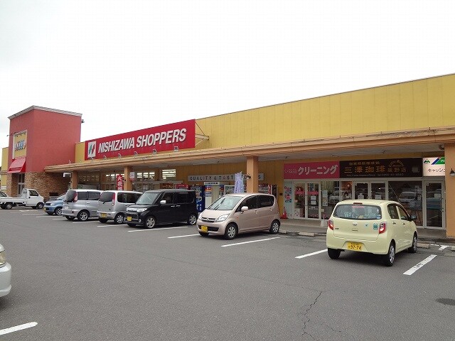 辰野食彩館(スーパー)まで727m 飯田線（長野県内）/辰野駅 徒歩17分 1階 築34年