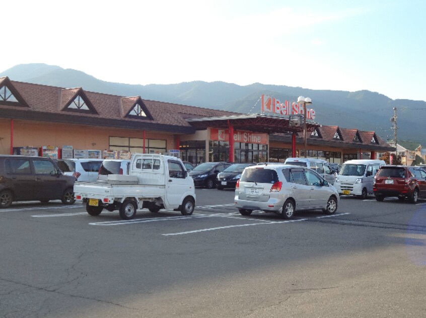 ﾍﾞﾙｼｬｲﾝ 伊北店(スーパー)まで484m 飯田線（長野県内）/沢駅 徒歩10分 1階 築24年