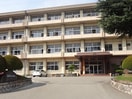 伊那市立伊那中学校(中学校/中等教育学校)まで2663m 飯田線（長野県内）/伊那北駅 徒歩15分 1階 築20年
