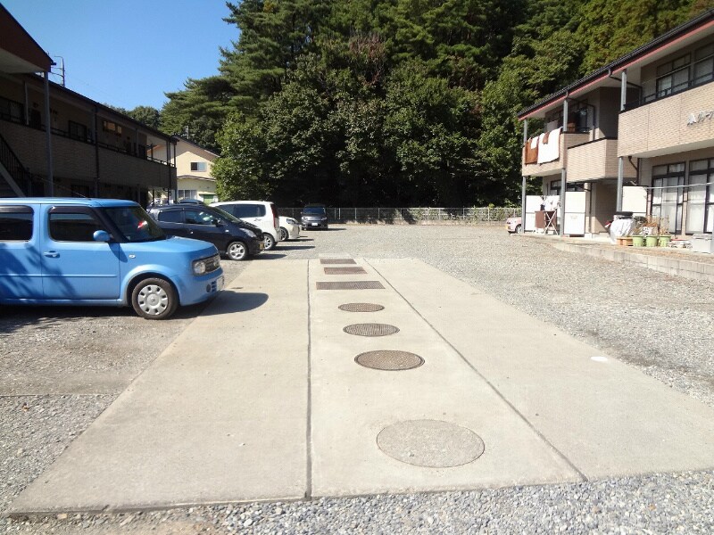  グリーンヒルズ白山Ｂ