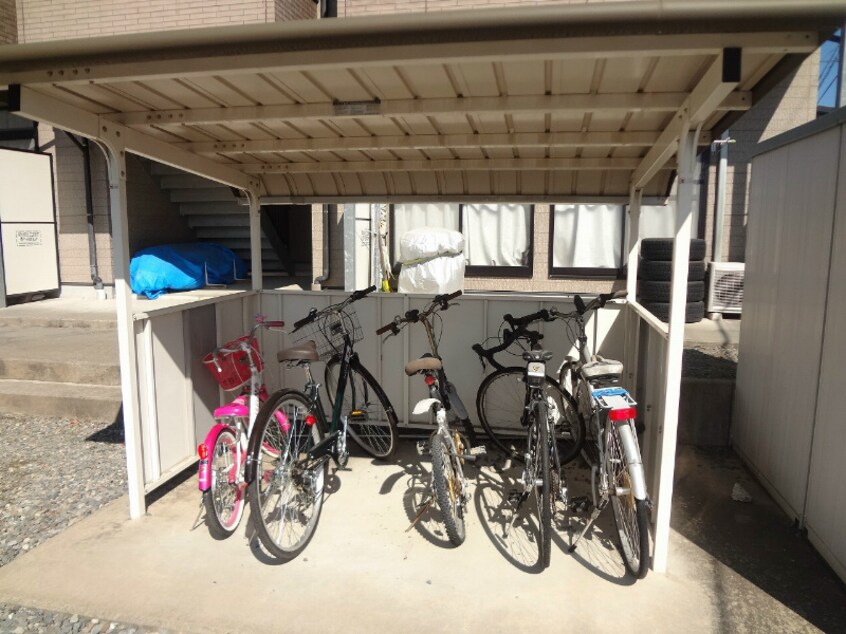  グリーンヒルズ白山Ｂ