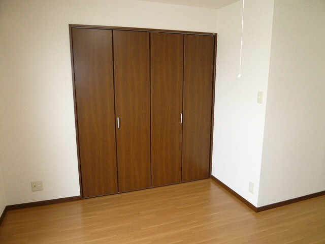 メゾンなかみちII